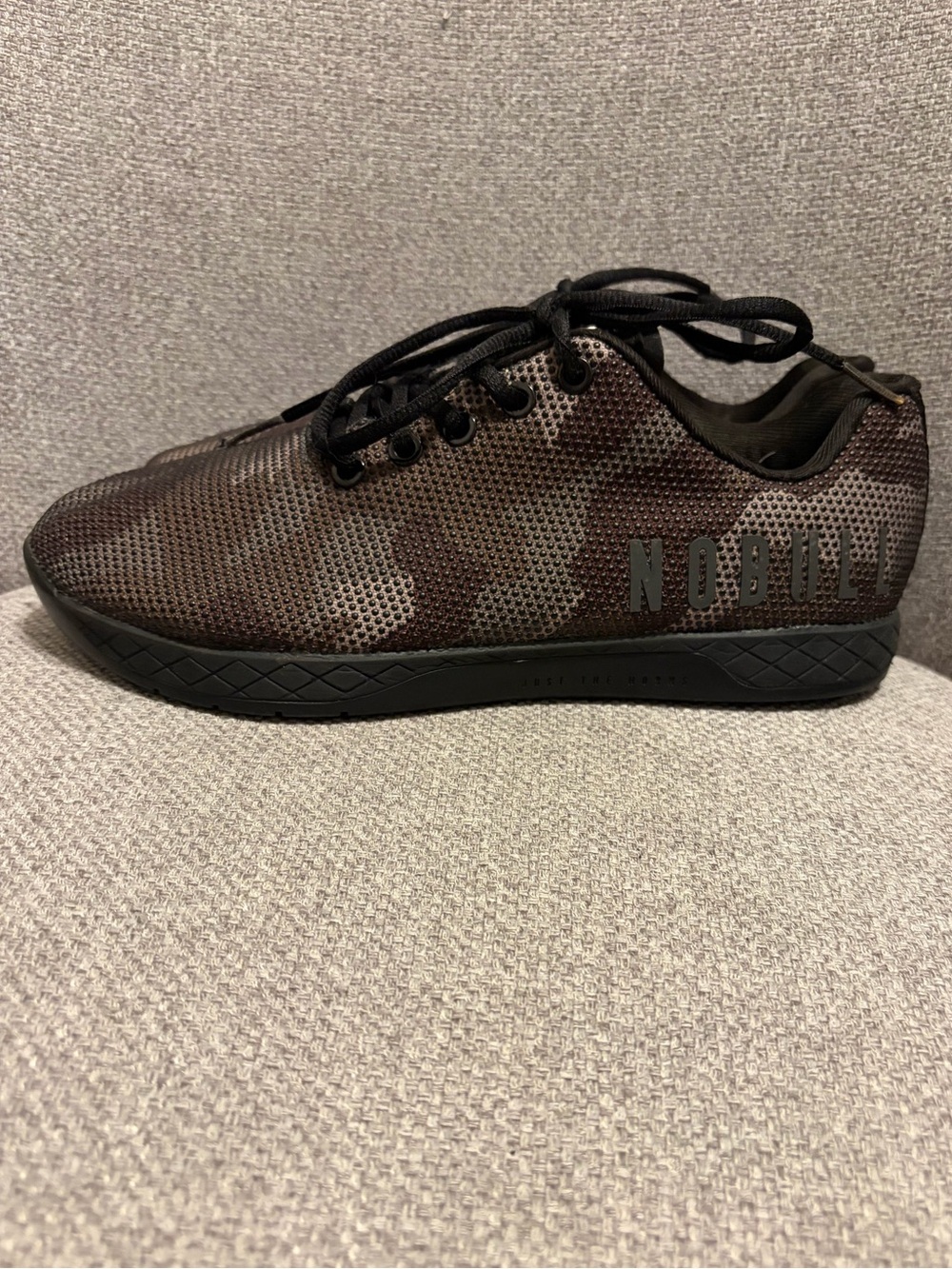 NOBULL- men’s 8 Dark Camo SuperFabric
Trainer.
